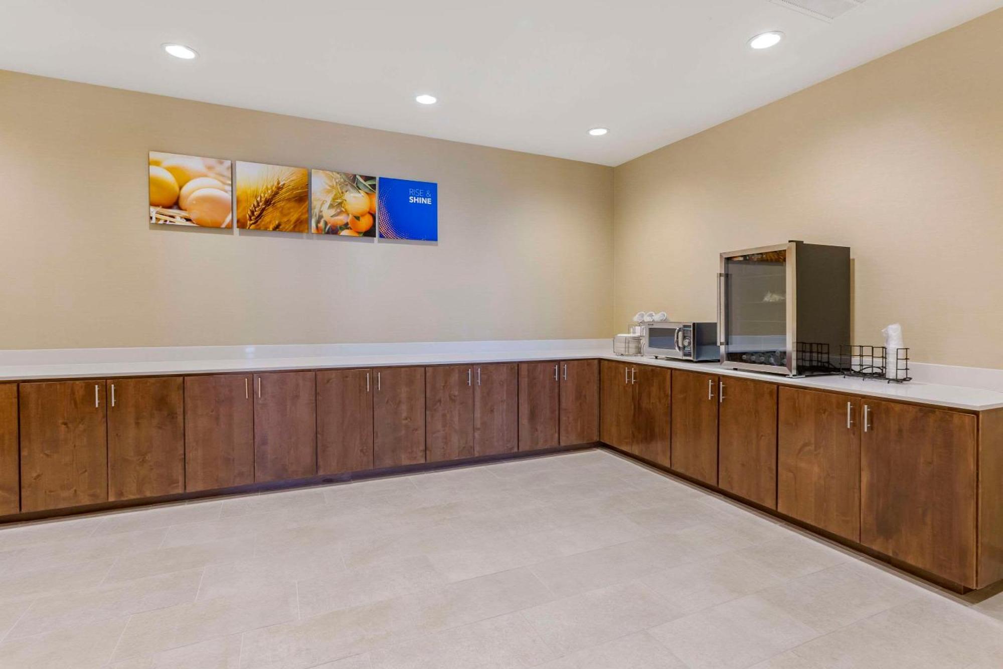 Comfort Suites Albuquerque Airport Ngoại thất bức ảnh