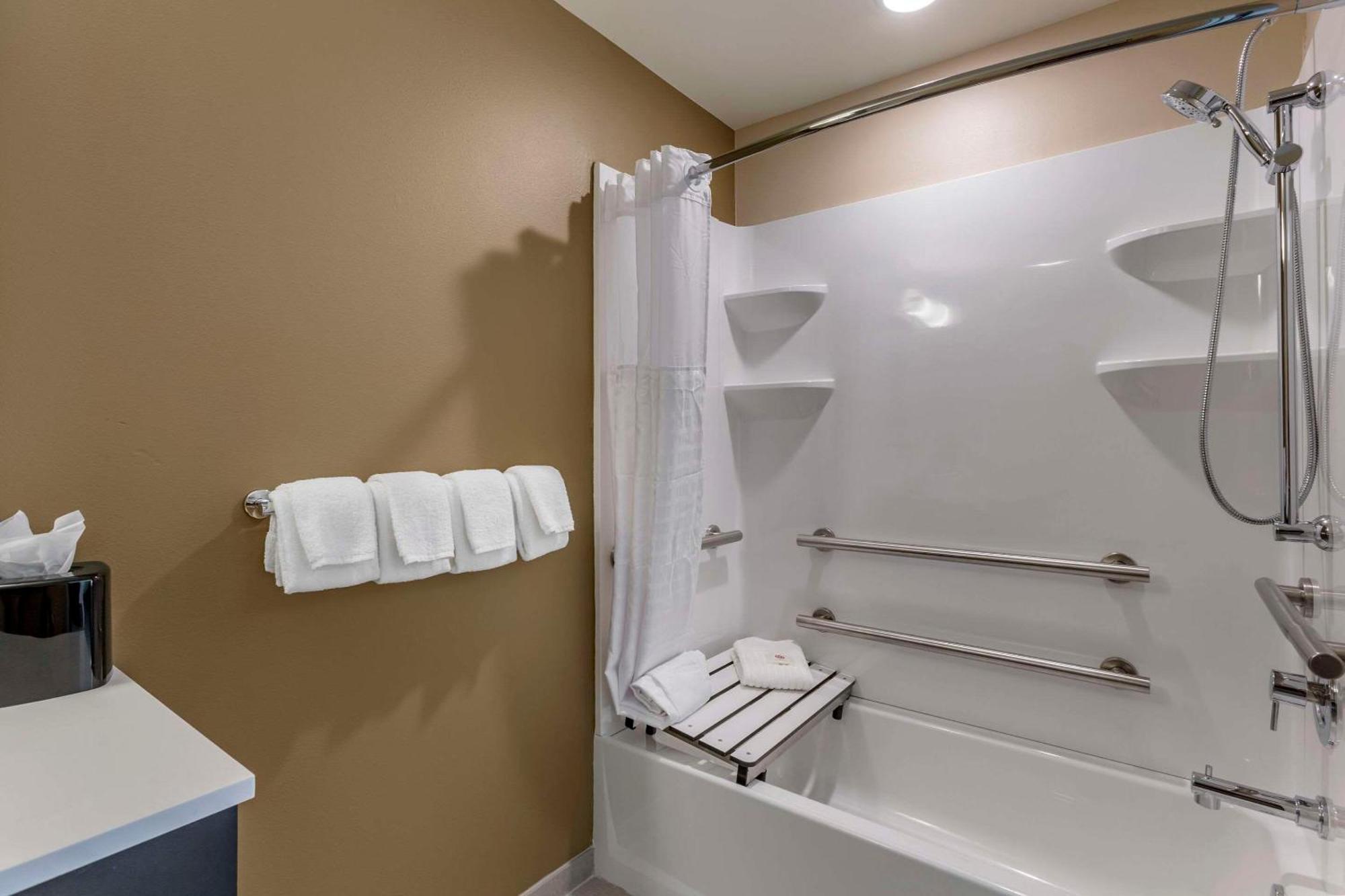 Comfort Suites Albuquerque Airport Ngoại thất bức ảnh
