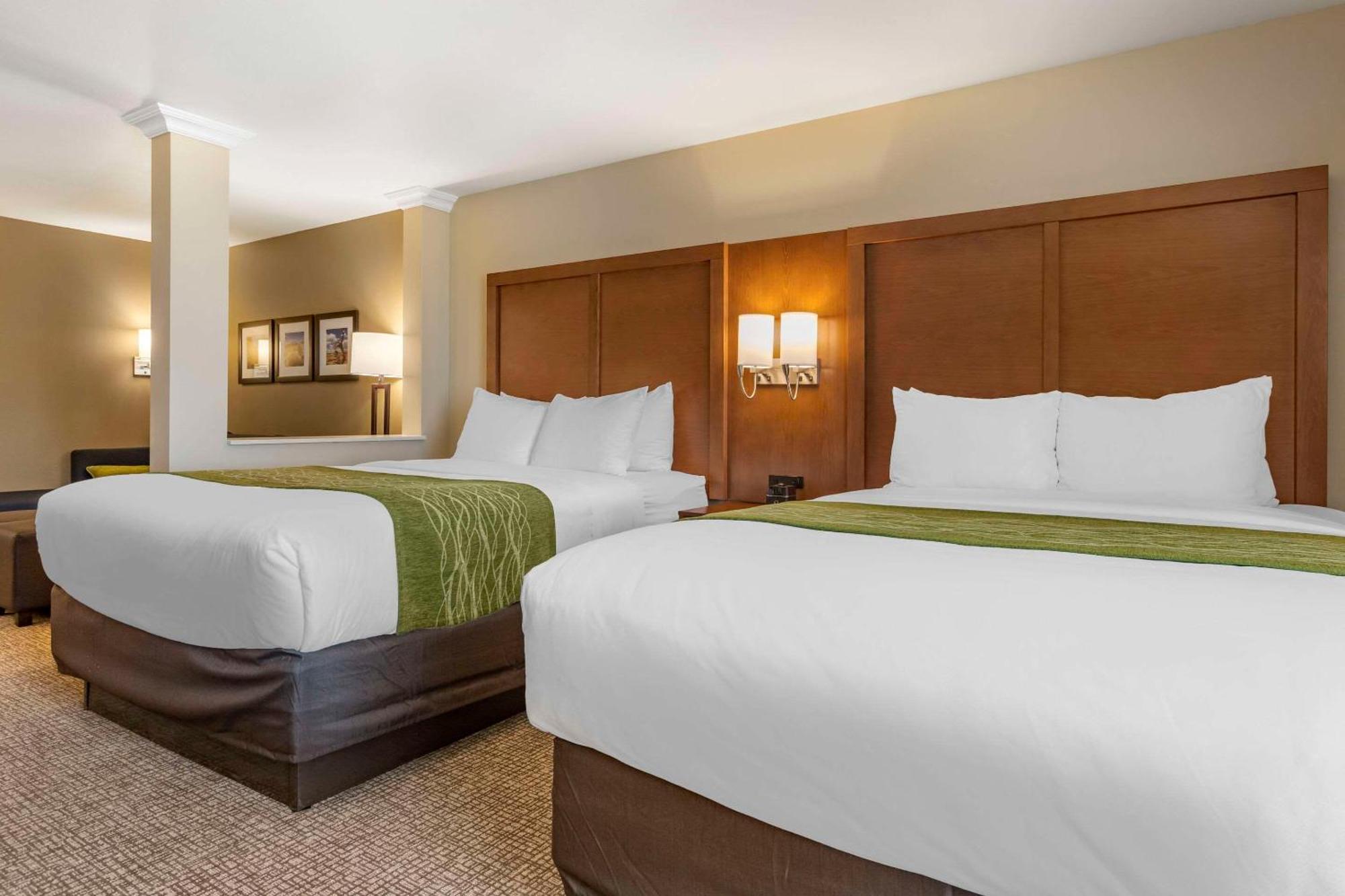 Comfort Suites Albuquerque Airport Ngoại thất bức ảnh