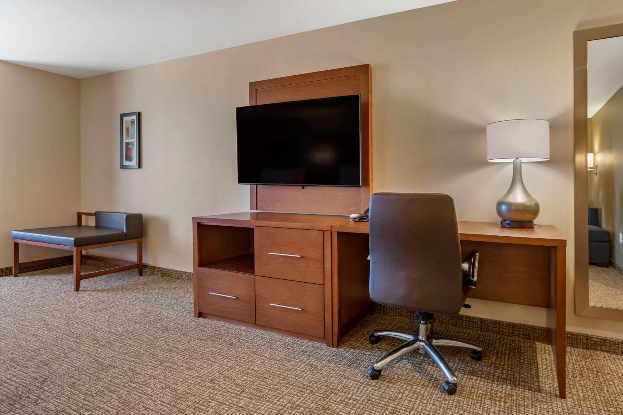 Comfort Suites Albuquerque Airport Ngoại thất bức ảnh