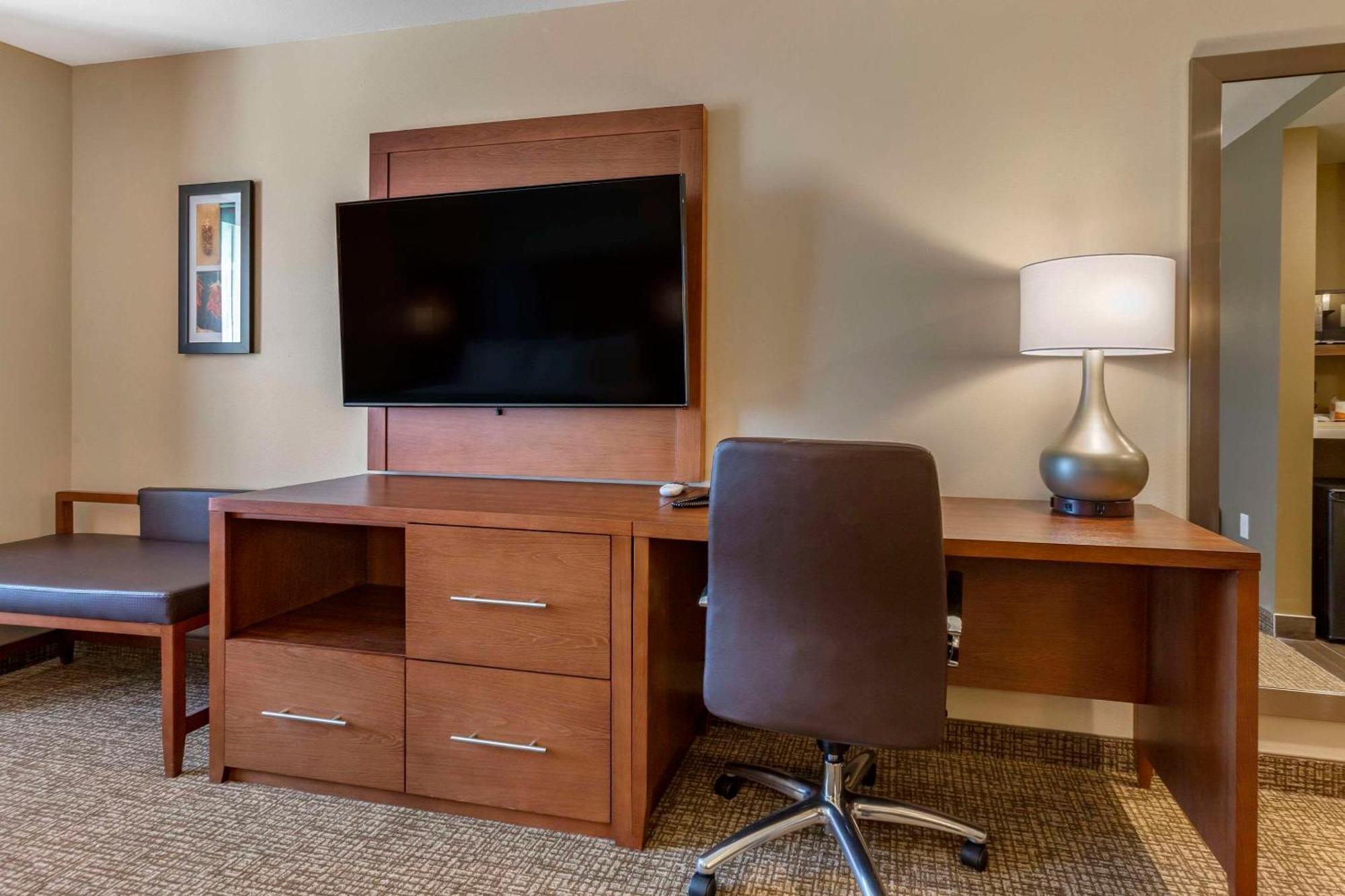 Comfort Suites Albuquerque Airport Ngoại thất bức ảnh